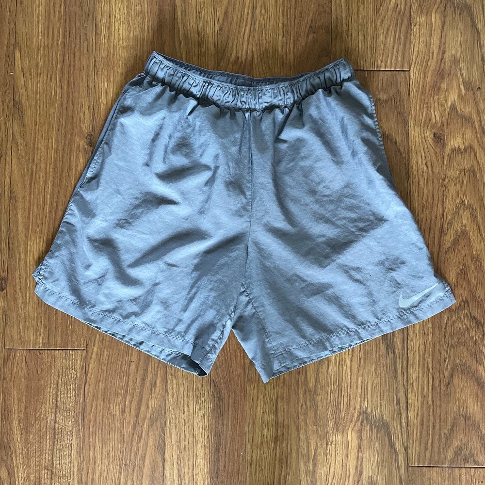 Nike Dri-Fit Running Short Men’s Medium